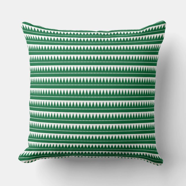 Aztec Mountains - Forest Green op White Kussen (Voorkant)