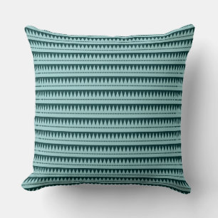 Aztec Mountains - Light Blue Green op Dark Green Kussen