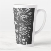 Aztec Schedel Hoofdtooi door BurnsInHell Latte Mok (Rechts)