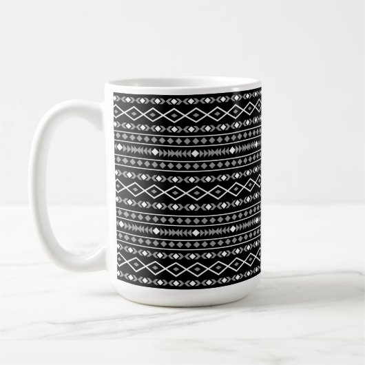 Aztec Shapes Patroon Grijs Wit Zwart Koffiemok (Links)
