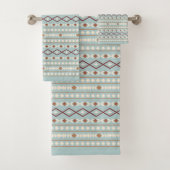 Aztec Shapes Pattern Rusts Cream Blauwgroen-Blue Bad Handdoek (Insitu)