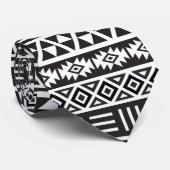 Aztec-stijl herhalen patroon - zwart-wit stropdas (Opgerold)