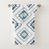 Aztec Style Motif Big Pattern Blues White Gold Bad Handdoek (Insitu)