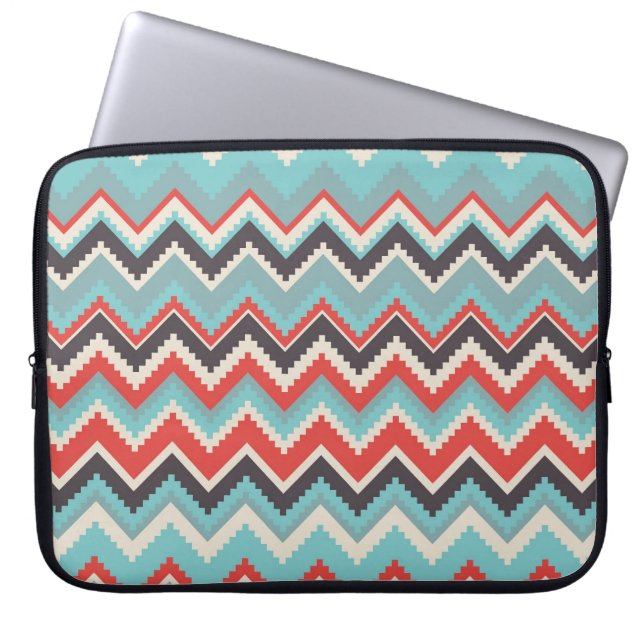 Aztec Tribal Chevron Zig Zag Pattern Red Blue Gray Laptop Sleeve (Voorkant)