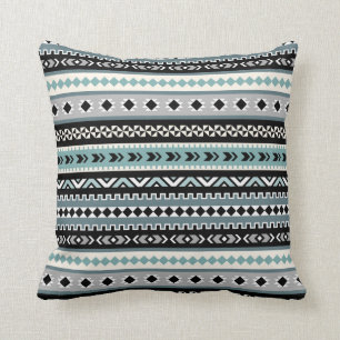 Aztec Tribal Pattern in Aqua en Black Kussen