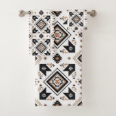 Aztec Western Pattern Bad Handdoek (Insitu)