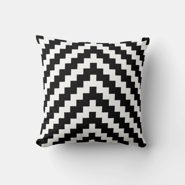 Aztec ZigZag Pattern in Black and White Kussen (Voorkant)