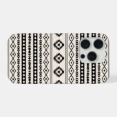 Azteek zwart op crèmekleurig gemengd motiefpatroon iPhone hoesje (Achterkant horizontaal)