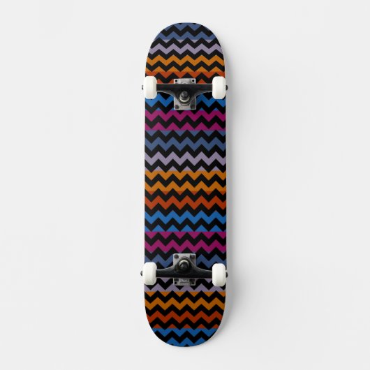 Azteekse Chevron Zigzag Streep Patroon 8 Skateboard (Voorkant)