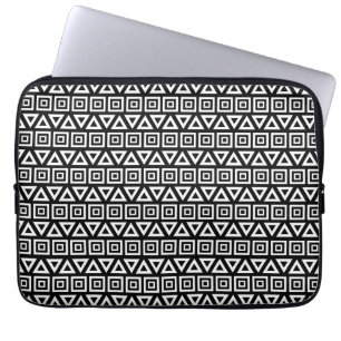 Azteekse driehoeken + vierkanten patroon wit op zw laptop sleeve