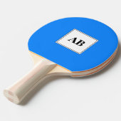 Azure blauwe vaste kleur met monogram tafeltennisbatje (Voorkant Gekanteld)