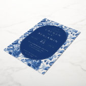 Azure Blooms Wedding Folie Uitnodiging (Gedraaid)