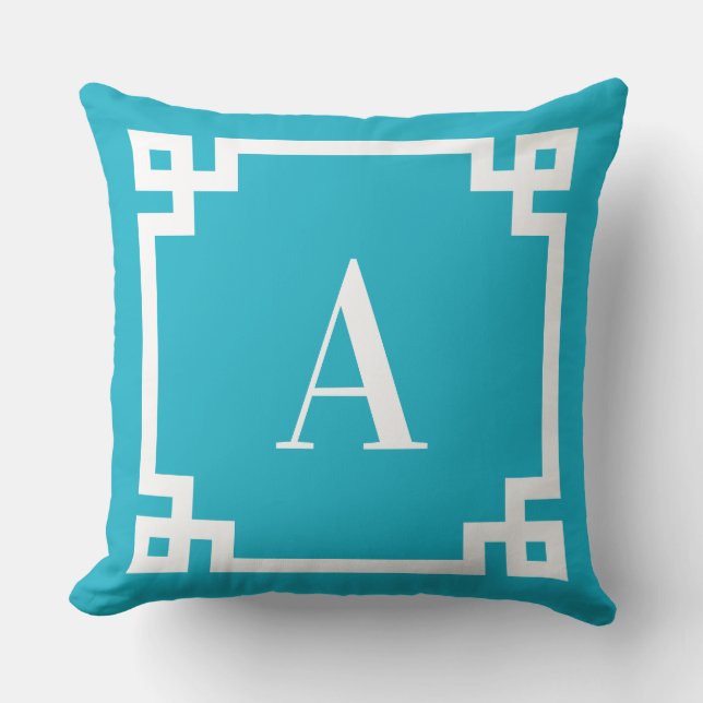 Azure en White Greek Key Border Monogram Buitenkussen (Voorkant)