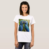 Azure Vlucht: Blauwe Ara  T-shirt (Voorkant volledig)