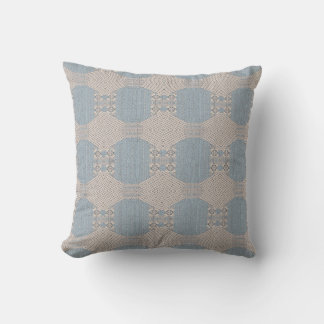 Azurévia Kant – Poederblauw & Ivoor Geometrisch Kussen