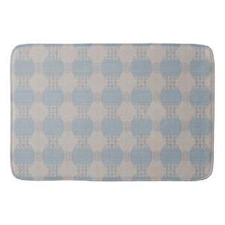 Azurévia Lace – Poederblauw & Ivoor Geometrisch Badmat