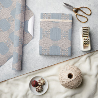 Azurévia Lace – Poederblauw & Ivoor Geometrisch Pl Cadeaupapier
