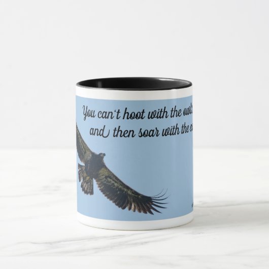 B10 Leren naar vliegen - U kunt niet met de uilen Mok (Midden)