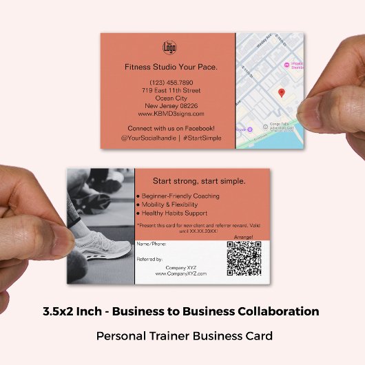 B2B Services QR-code gebrand Sinaasappel zwart Aanbevelingskaartje