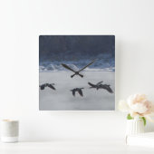 B48 Canadese ganzen over de bevroren rivier Vierkante Klok (Huis)