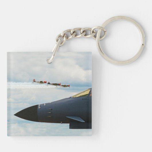 B-1 Bomber- en WWII-strijders Sleutelhanger (Achterkant)