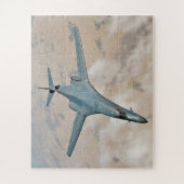 B-1B Bomber tijdens de vlucht - Volledig voorwaart Legpuzzel (Verticaal)