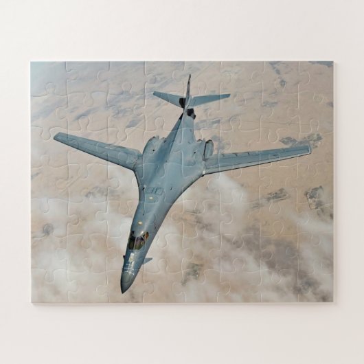 B-1B Bomber tijdens de vlucht - Volledig voorwaart Legpuzzel (Horizontaal)
