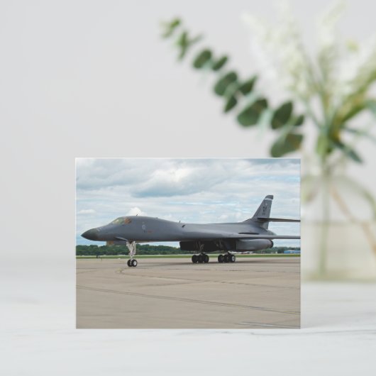 B-1B Lancer Bomber op aarde Briefkaart (Staand voorkant)