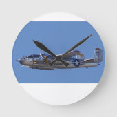 B-25 RONDE KLOK (Voorkant)
