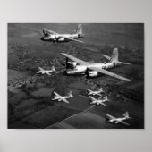 B-26B Marauder Bombers die vliegen in formatie Poster (Voorkant)