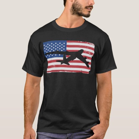 B-52 Stratofort Bomber Airplane American Flag T-shirt (Voorkant)