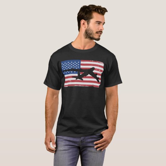B-52 Stratofort Bomber Airplane American Flag T-shirt (Voorkant volledig)