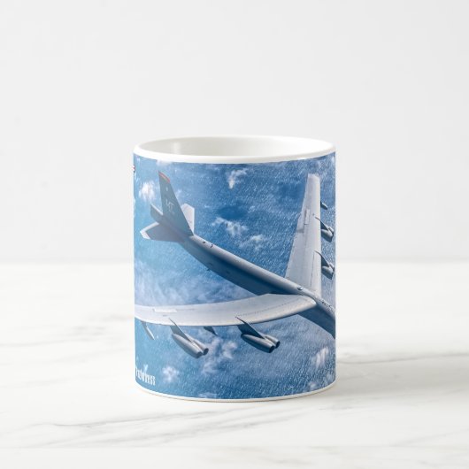 B-52H STRATOFORTRESS KOFFIEMOK (Center)