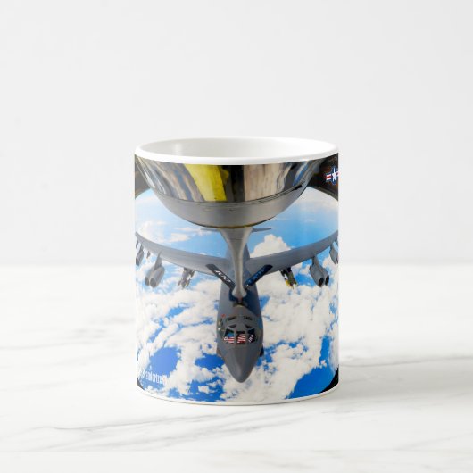 B-52H STRATOFORTRESS KOFFIEMOK (Center)