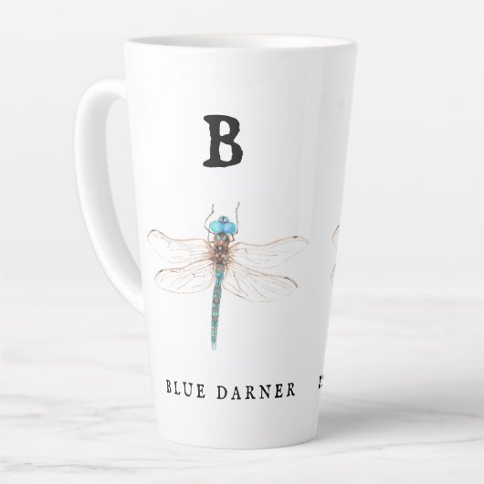 "B" Blue Darner Latte Mok (Linkerhoek)