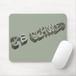 B. getraind - grijs-wit muismat