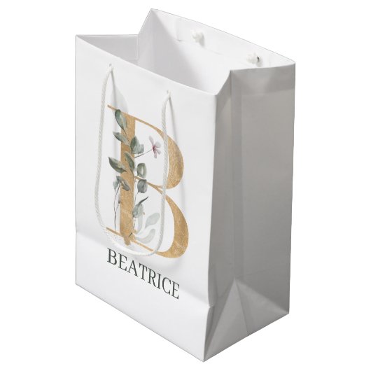 B Monogram Floral Aangepast Medium Cadeauzakje (Voorkant Gekanteld)