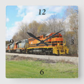 B&P Diesel Springtime-locomotief Vierkante Klok (Voorkant)