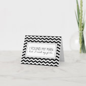 B&W Chevron Striped Matron of Honor Request Kaart (Voorkant)