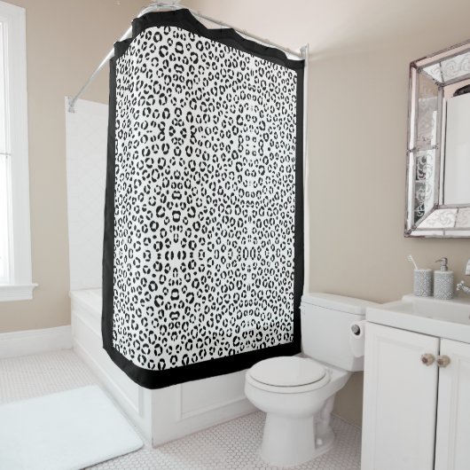 B&W Dierenprint Sherpa Deken Douchegordijn (In situ)