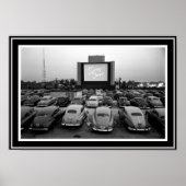 B&W  drive-in theaterPoster 13 x 19 Poster (Voorkant)