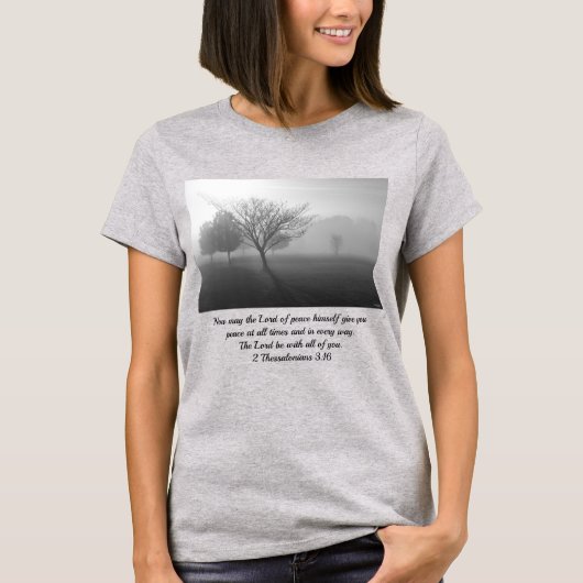 B&W Foggy Morning Sunrise T-Shirt (Voorkant)