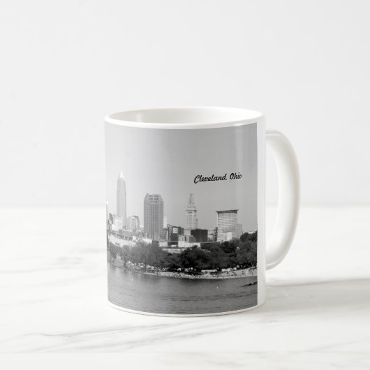 B&W-Mok meer Skyline (Cleveland OH) Koffiemok (Voorkant rechts)