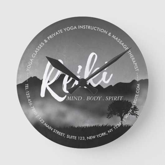 B&W Natural Reiki Master Yoga Mediation instructeu Ronde Klok (Voorkant)