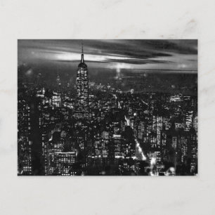 B&W New York City 's nachts Briefkaart