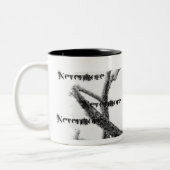 B&W Winter Raven Edgar Allan Poe Nevermore Tweekleurige Koffiemok (Links)
