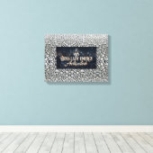 Baas Dame Opgespannen Canvasprint Canvas Afdruk (Insitu (Houten vloer))