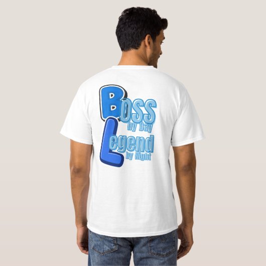 Baas overdag, legende 's nachts – Grappige Baas Ci T-shirt (Achterkant volledig)