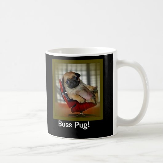 Baas Pug. Koffiemok (Rechts)