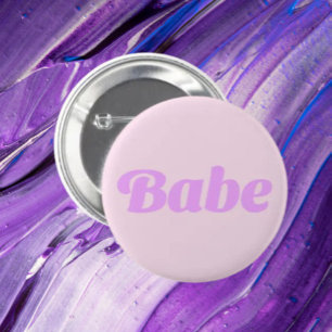 BABE Zelfvertrouwen Knop – Draag Je Kracht Ronde Button 5,7 Cm